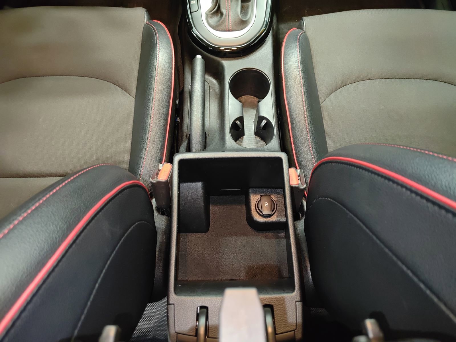 Used 2021 Kia Forte GT image 30