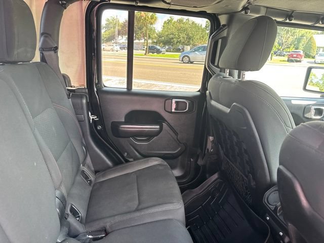 Used 2020 Jeep Gladiator Rubicon AWD/4WD image 9