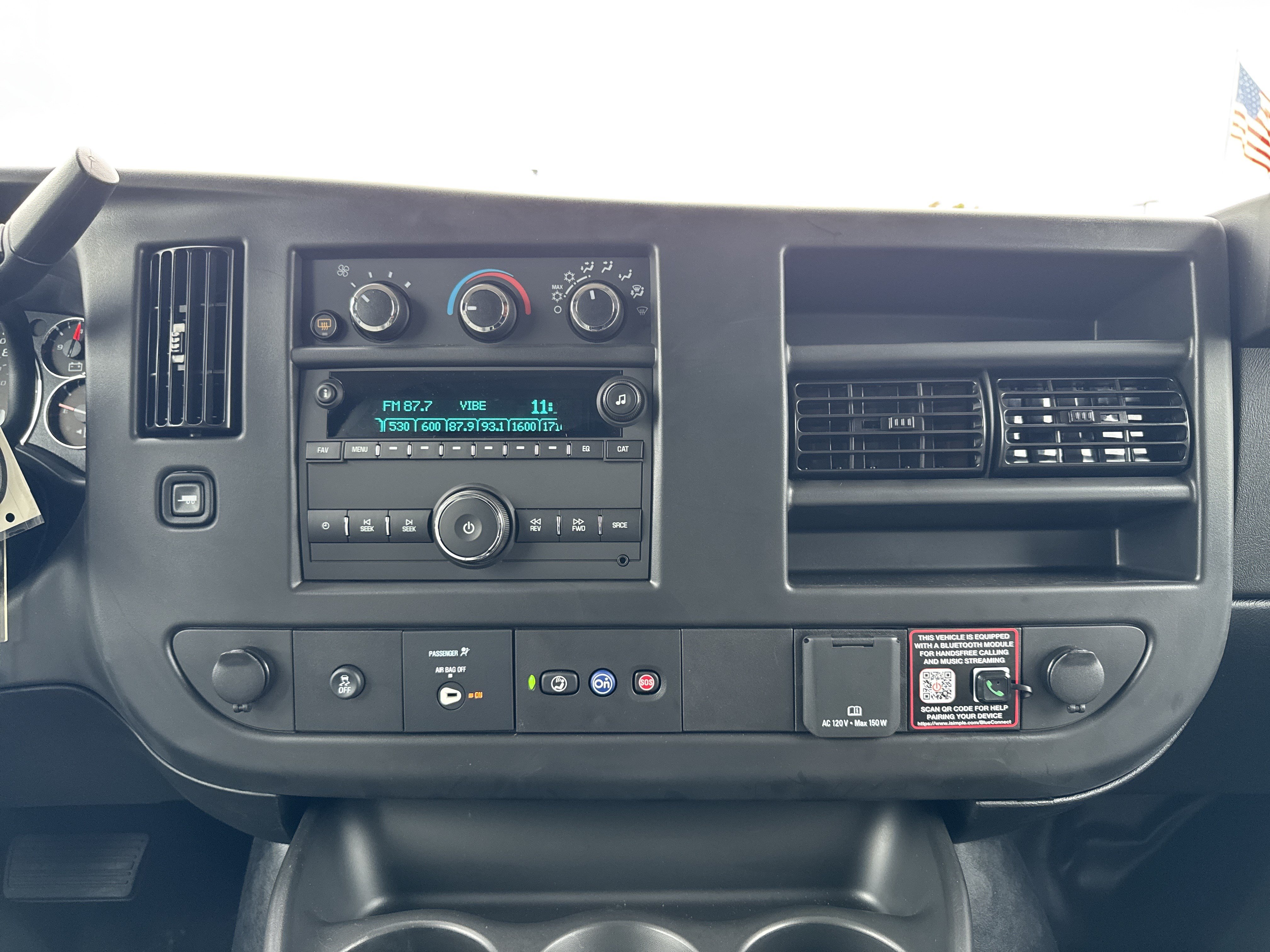 New 2025 GMC Savana 2500 w/ Driver Convenience Package RWD image 26