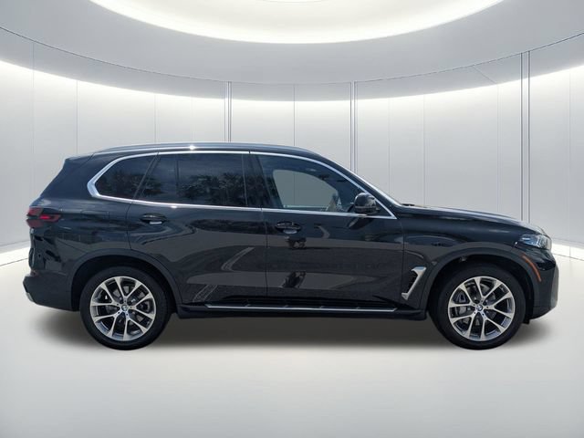 Used 2025 BMW X5 xDrive40i AWD/4WD image 6