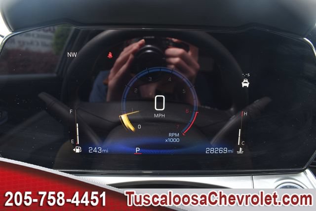 Used 2025 Chevrolet Trax LT FWD image 29