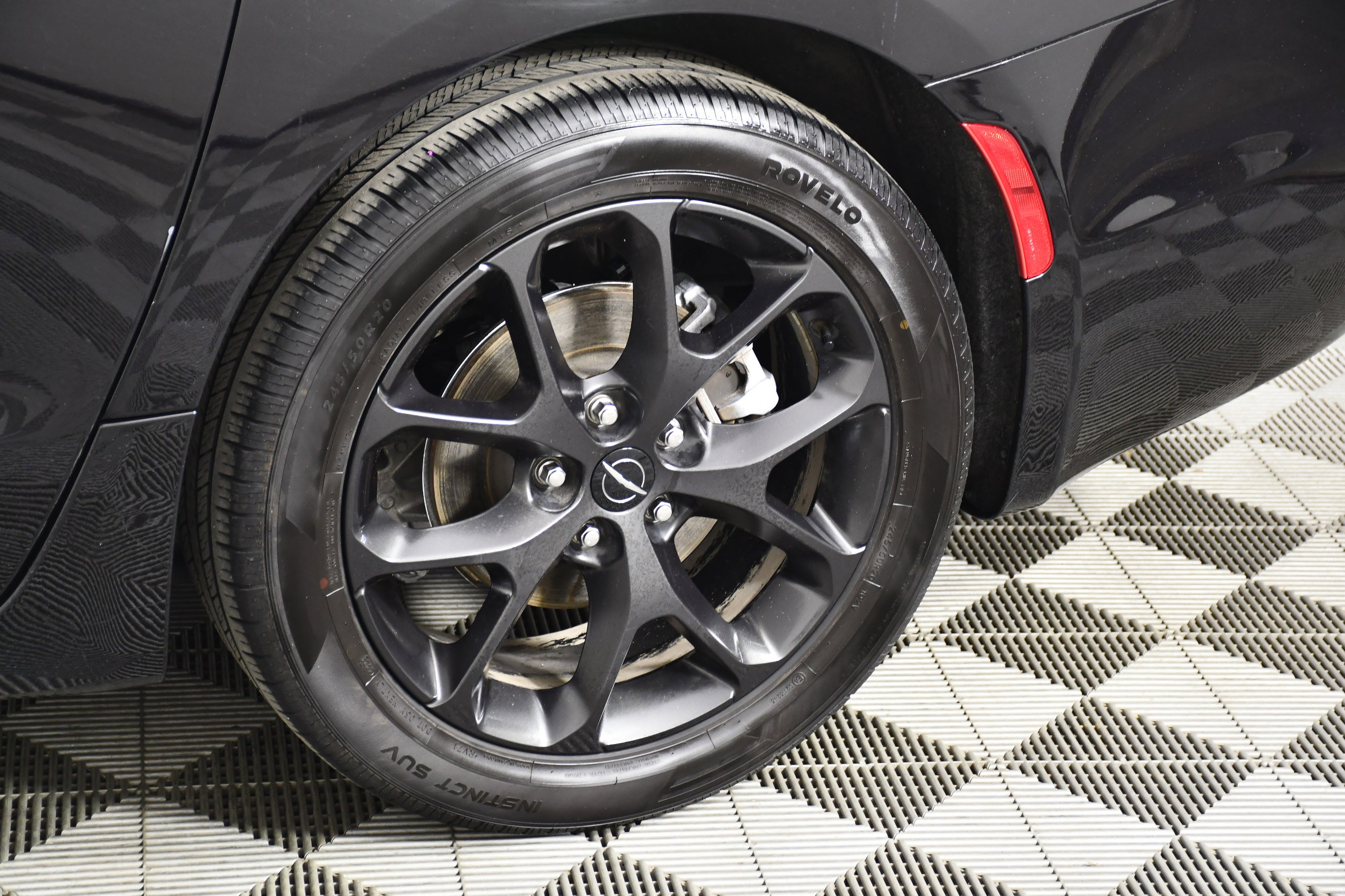 Used 2025 Chrysler Pacifica Limited image 51