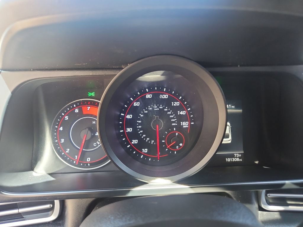 Used 2021 Hyundai Elantra SEL FWD image 15