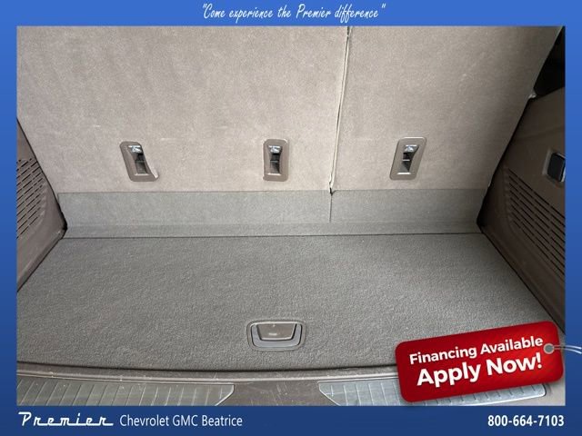 Used 2024 GMC Yukon Denali w/ Advanced Technology Package image 5