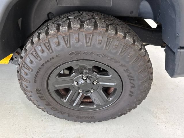 Used 2015 Jeep Wrangler Unlimited Sport AWD/4WD image 7