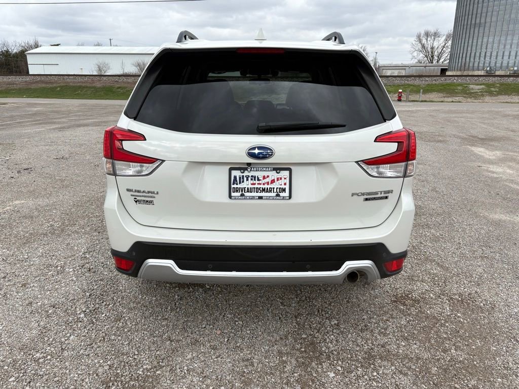 Used 2019 Subaru Forester Touring image 27