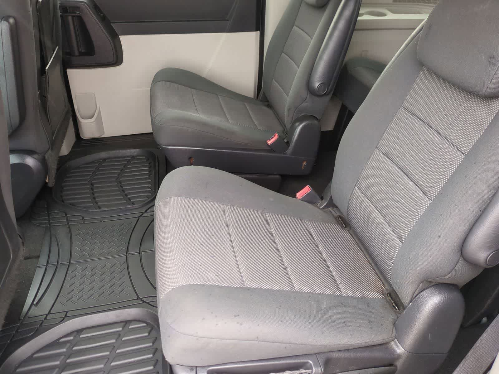 Used 2008 Dodge Grand Caravan SXT FWD image 19