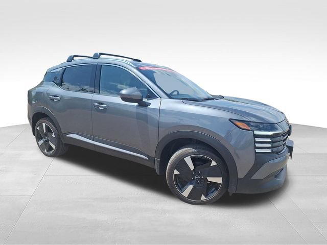 Certified 2025 Nissan Kicks SR FWD image 1