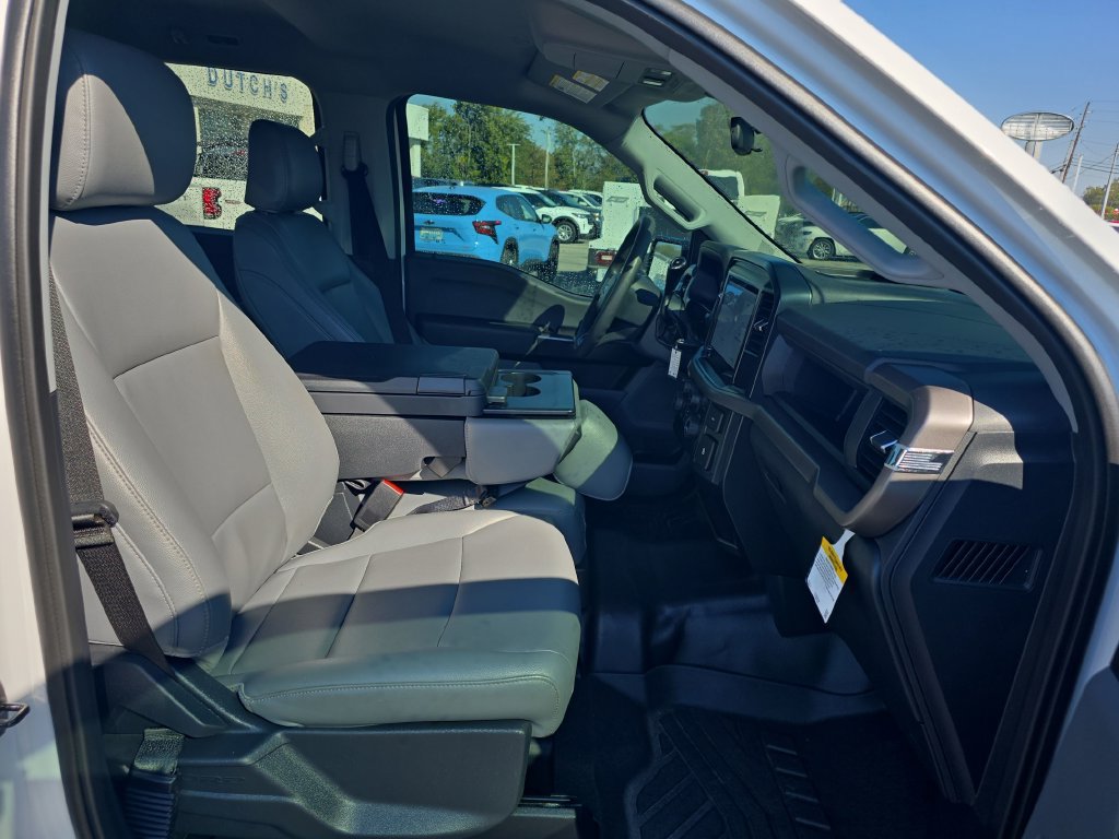 Used 2025 Ford F150 XL w/ Equipment Group 103A High AWD/4WD image 23