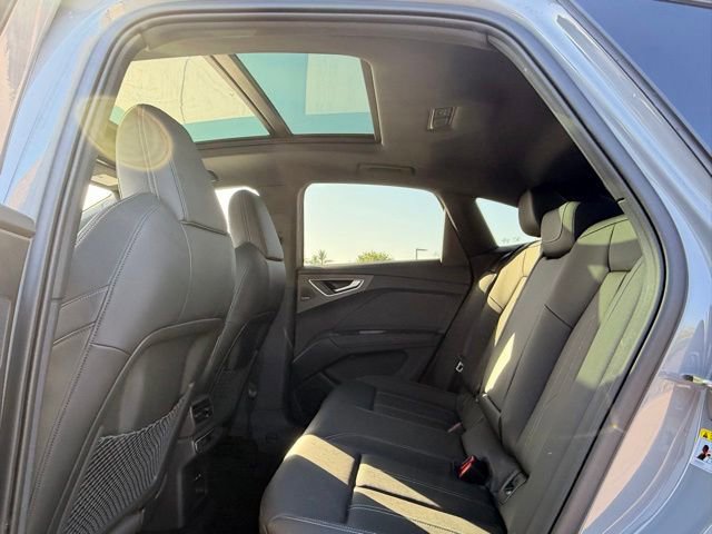 Used 2024 Audi Q4 e-tron Premium Plus w/ Premium Plus AWD/4WD image 17