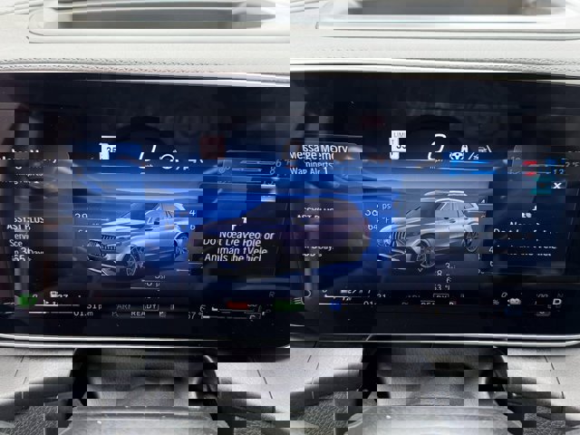 New 2025 Mercedes-Benz GLC 63 AMG S image 12