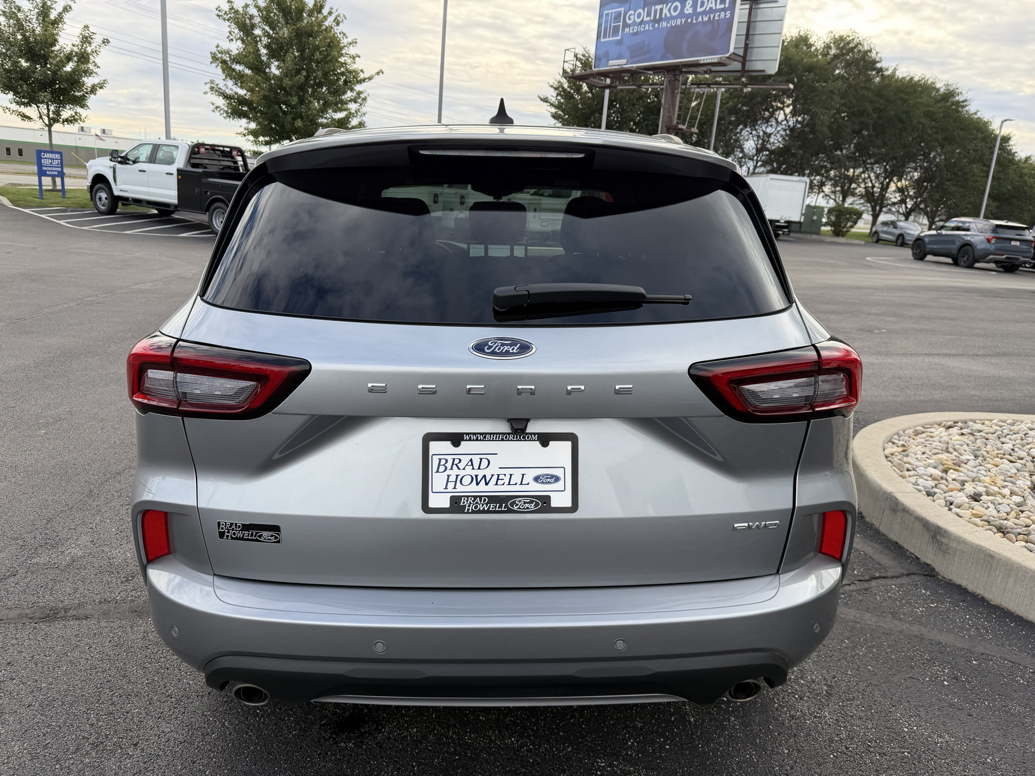 Used 2023 Ford Escape ST-Line w/ Tech Pack #1 AWD/4WD image 7