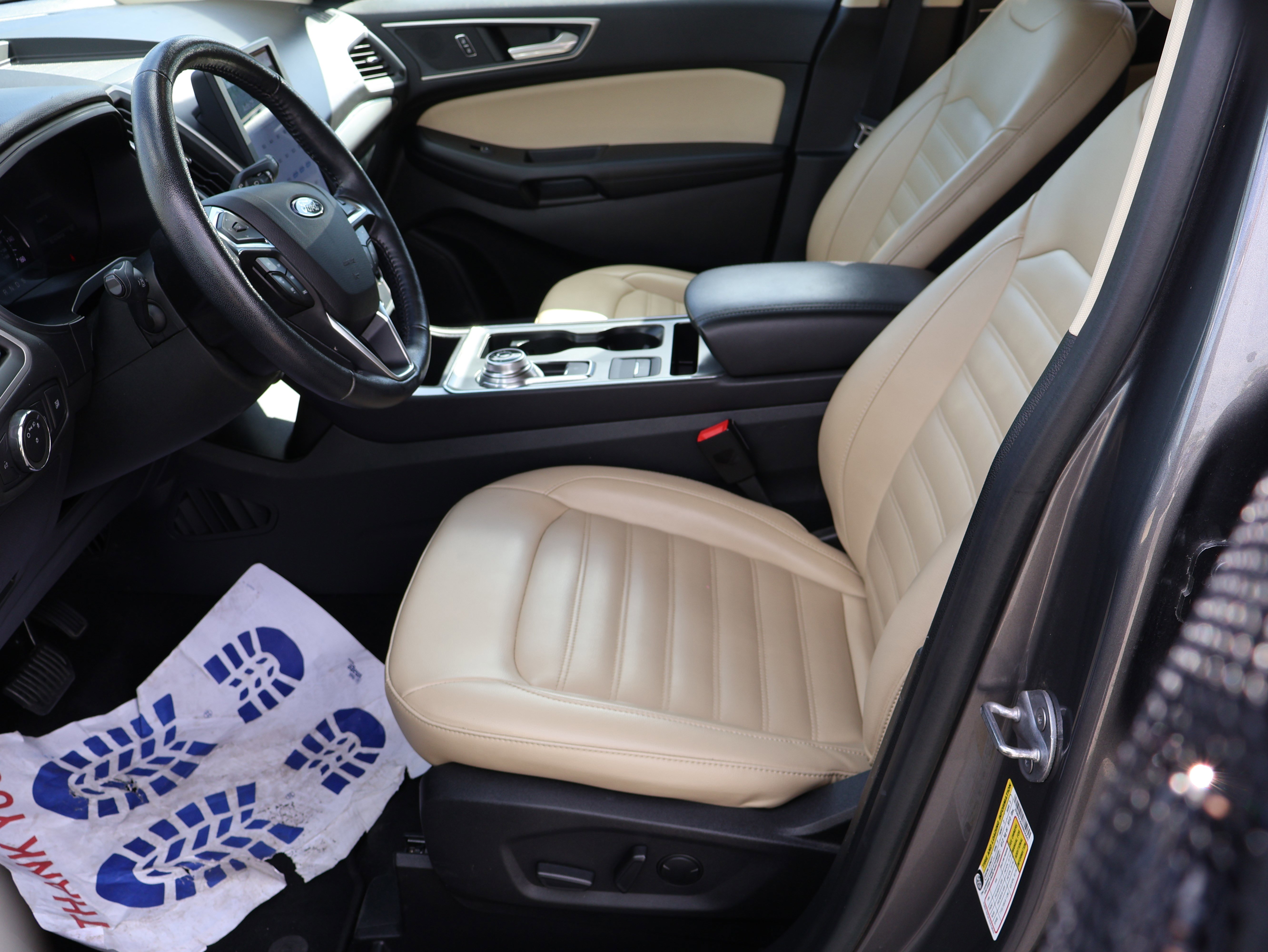 Used 2022 Ford Edge SEL image 42