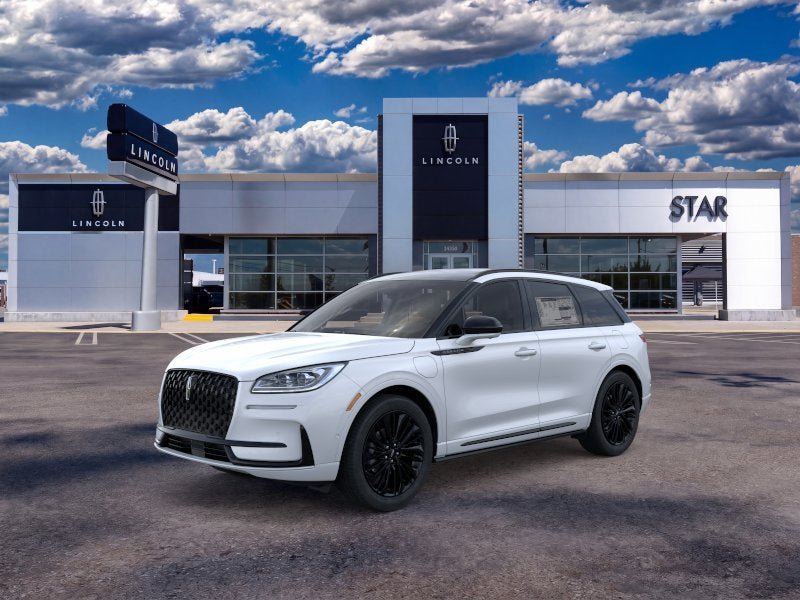 Used 2025 Lincoln Corsair Grand Touring w/ Equipment Group 302A AWD/4WD image 1