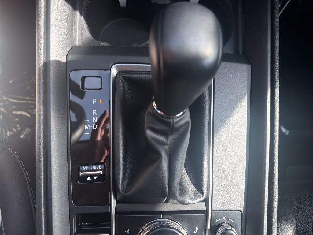 Used 2025 MAZDA CX-50 AWD 2.5 S w/ Cargo Package image 19