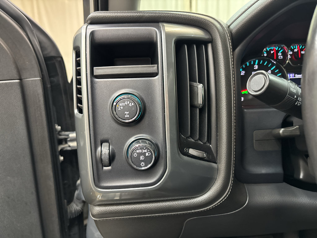 Used 2017 Chevrolet Silverado 1500 LTZ w/ Sport Package AWD/4WD image 19