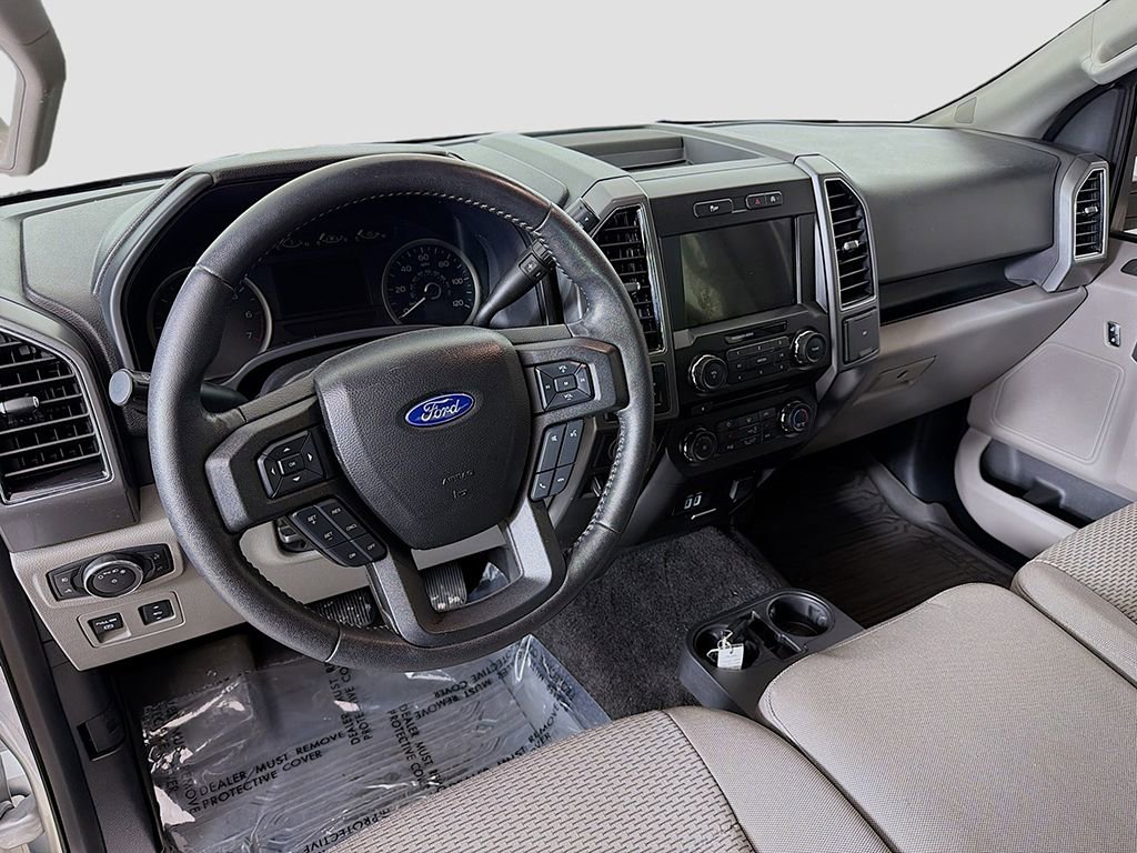 Used 2018 Ford F150 XLT w/ Equipment Group 302A Luxury AWD/4WD image 16