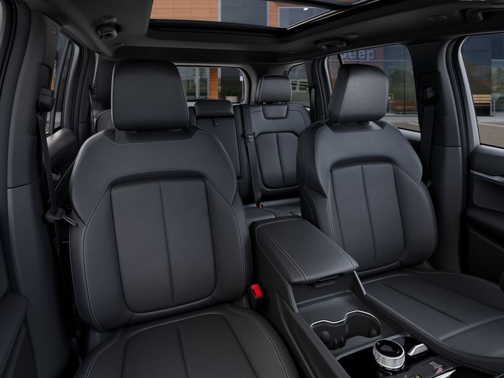 New 2026 Jeep Grand Cherokee Limited AWD/4WD image 17