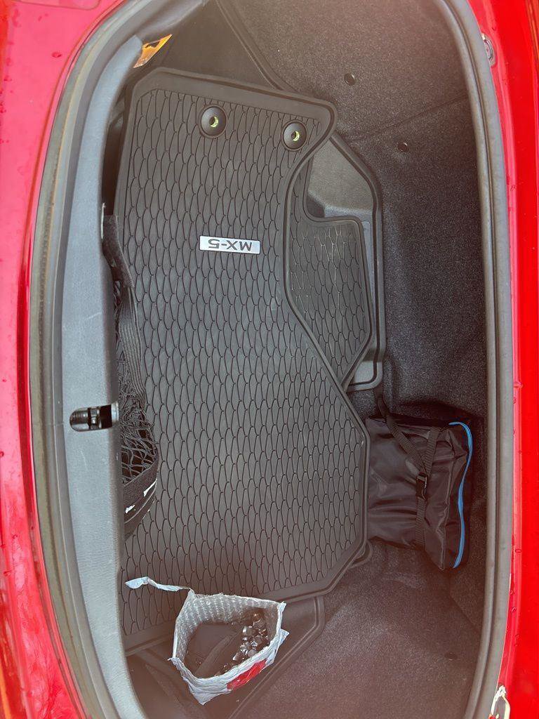 Used 2024 MAZDA MX-5 Miata Grand Touring w/ Weather Package RWD image 16