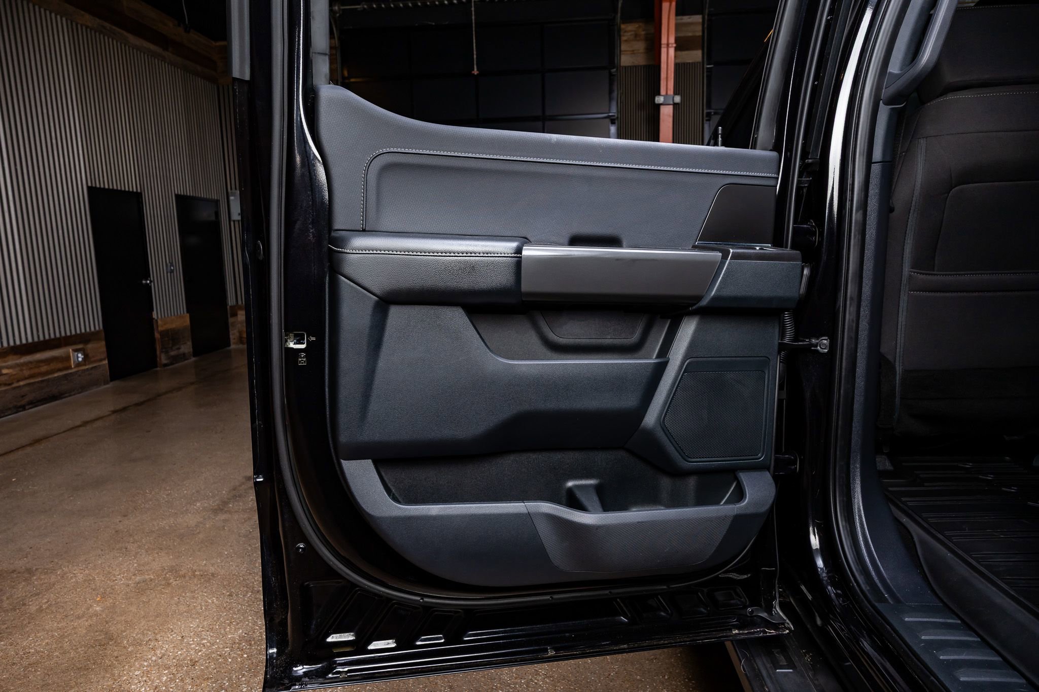 Used 2024 Ford F150 XLT w/ Equipment Group 302A MID image 35