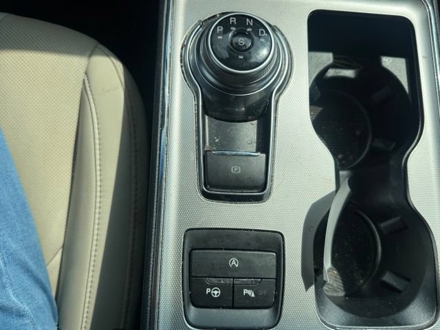 Used 2022 Ford Edge Titanium w/ Equipment Group 301A AWD/4WD image 31