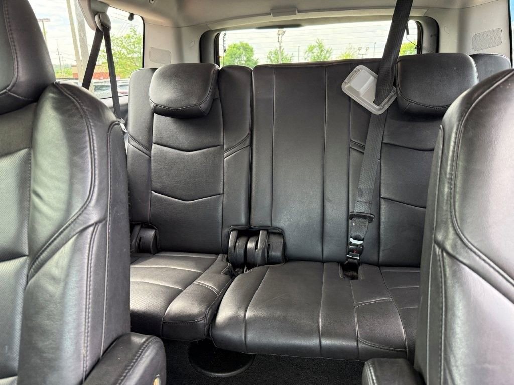 Used 2018 Cadillac Escalade ESV Premium Luxury AWD/4WD image 20