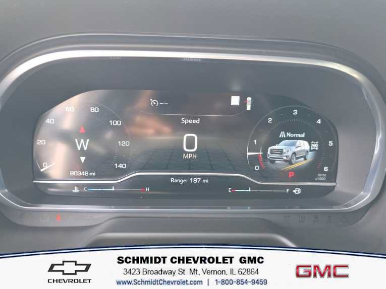 Used 2022 GMC Yukon XL SLT w/ SLT Premium Package AWD/4WD image 16