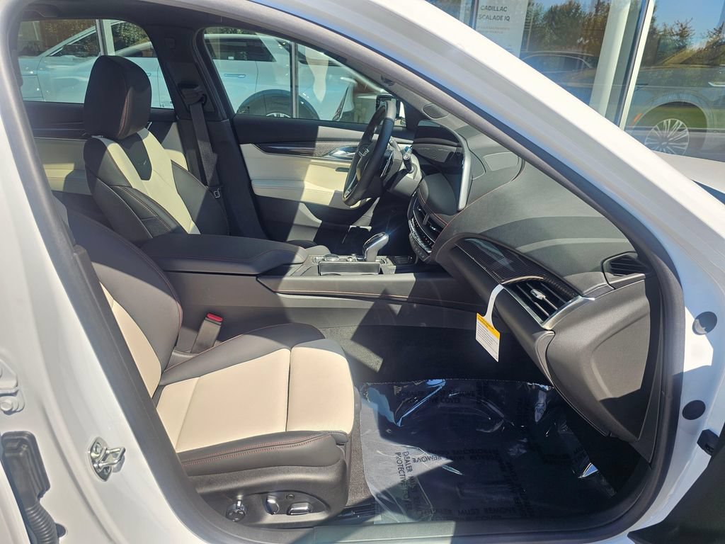 New 2026 Cadillac CT5 Sport w/ Technology Package AWD/4WD image 11