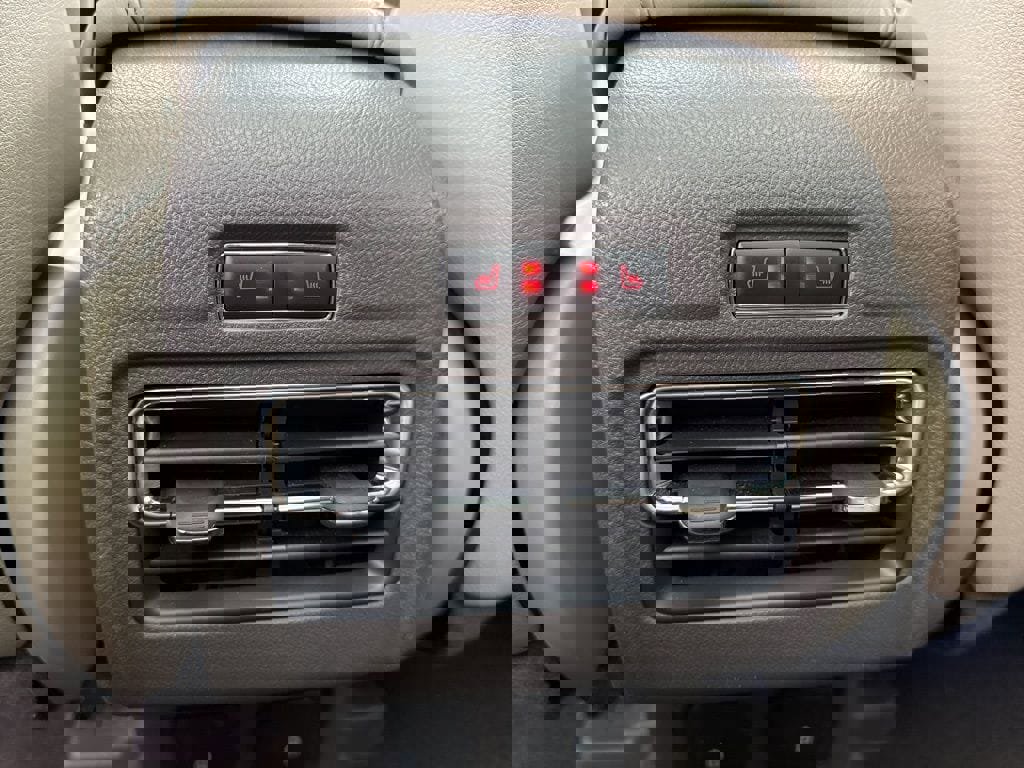 Used 2024 Lincoln Corsair Grand Touring w/ Equipment Group 302A image 27