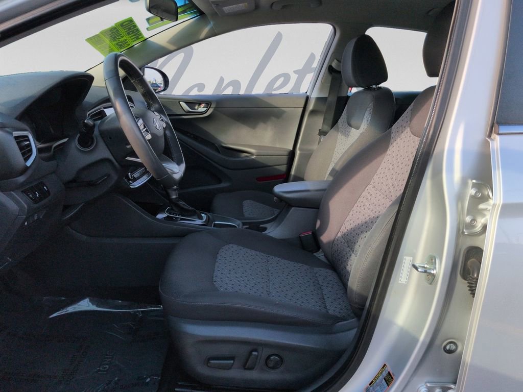 Used 2017 Hyundai Ioniq SEL FWD image 15