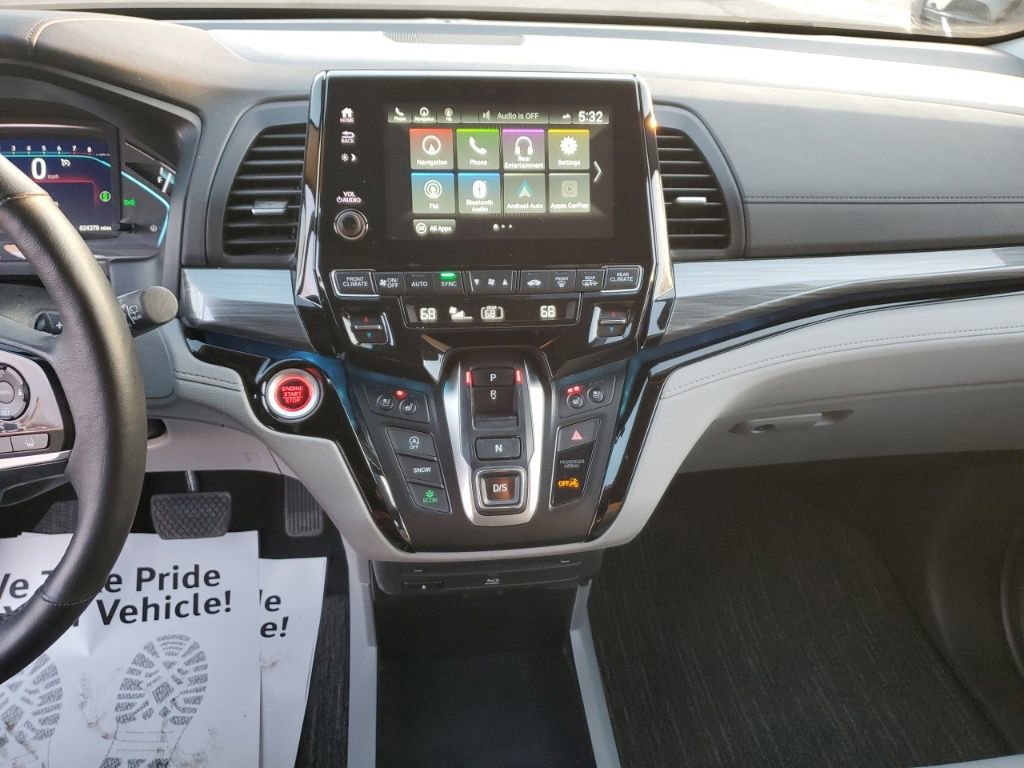 Used 2023 Honda Odyssey Elite image 17