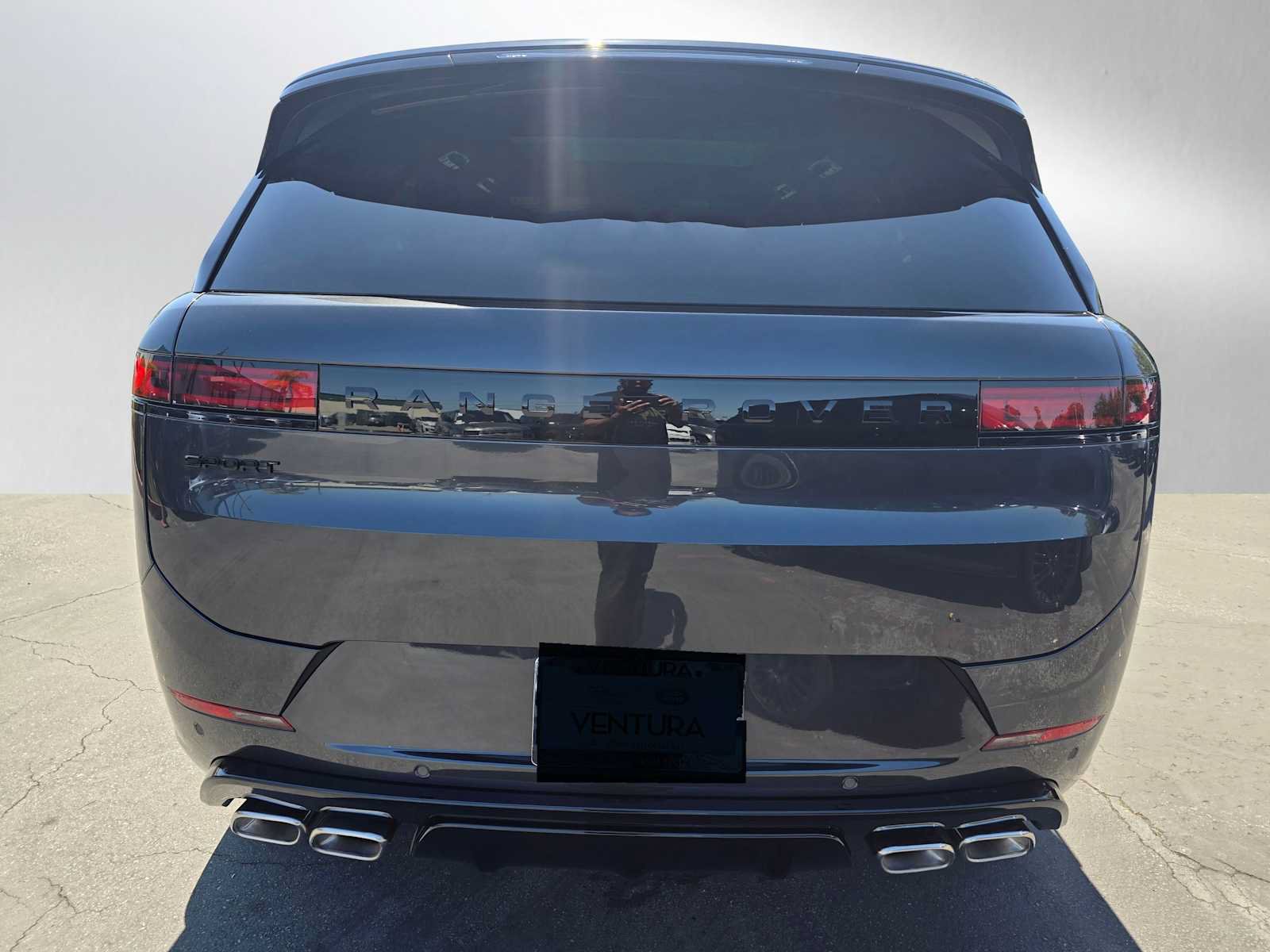 New 2025 Land Rover Range Rover Sport Dynamic SE AWD/4WD image 4