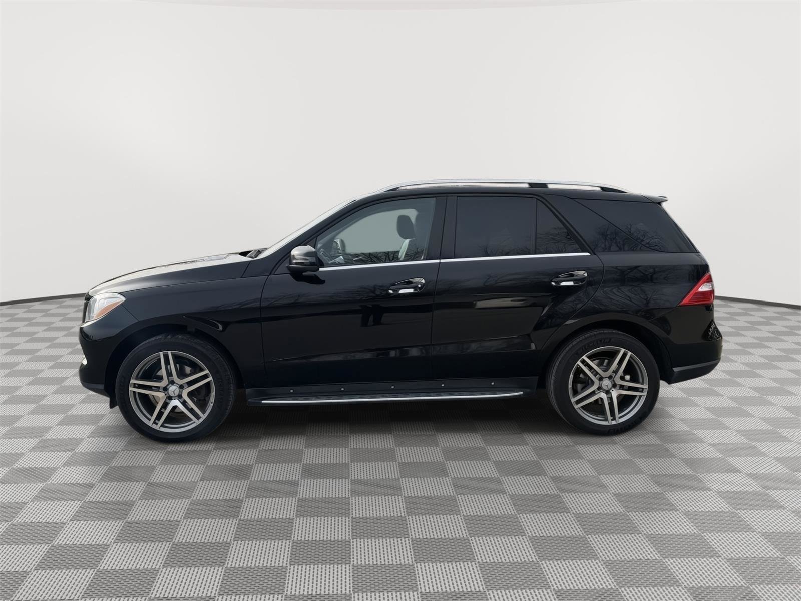 Used 2013 Mercedes-Benz ML 350 4MATIC image 4