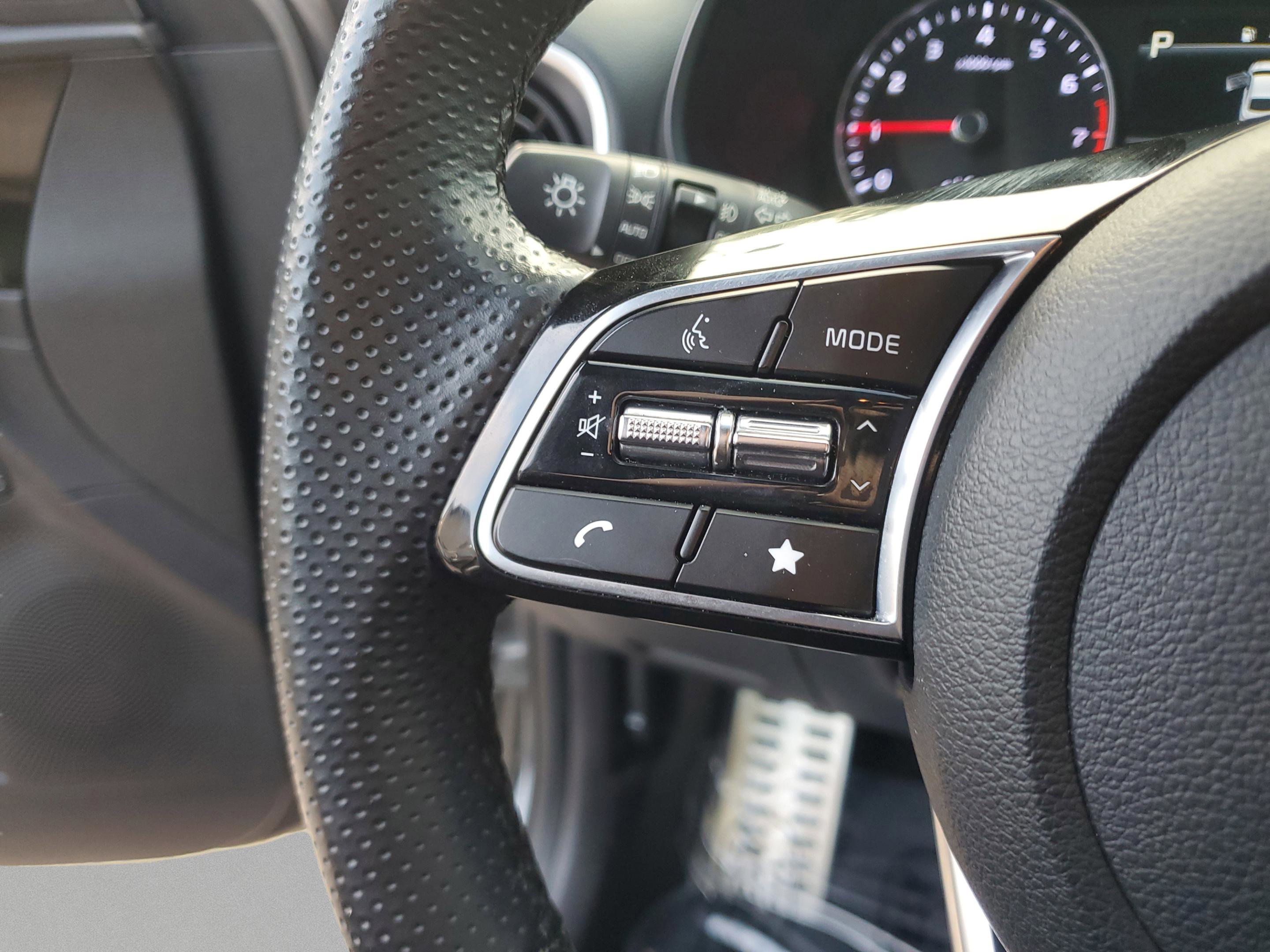 Certified 2022 Kia Forte GT-Line FWD image 27