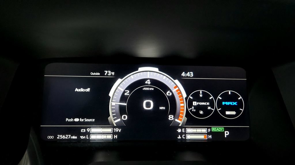 Used 2024 Toyota Sequoia Capstone AWD/4WD image 25