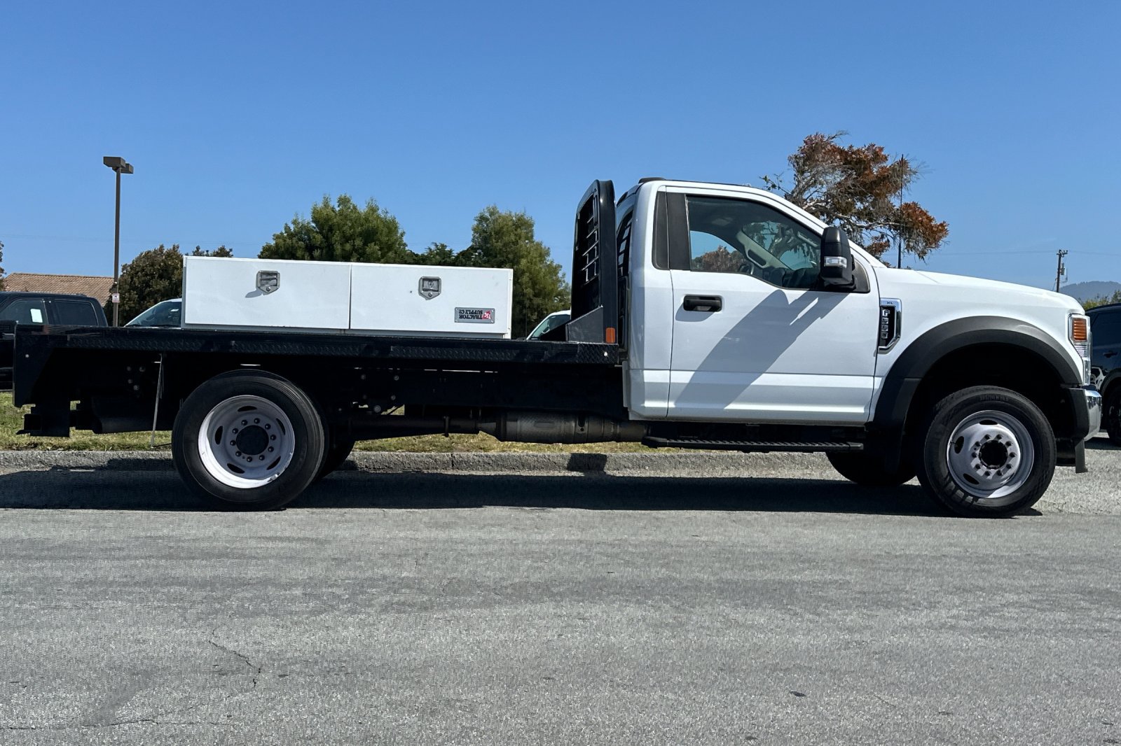 Used 2022 Ford F550 Luxury RWD image 6