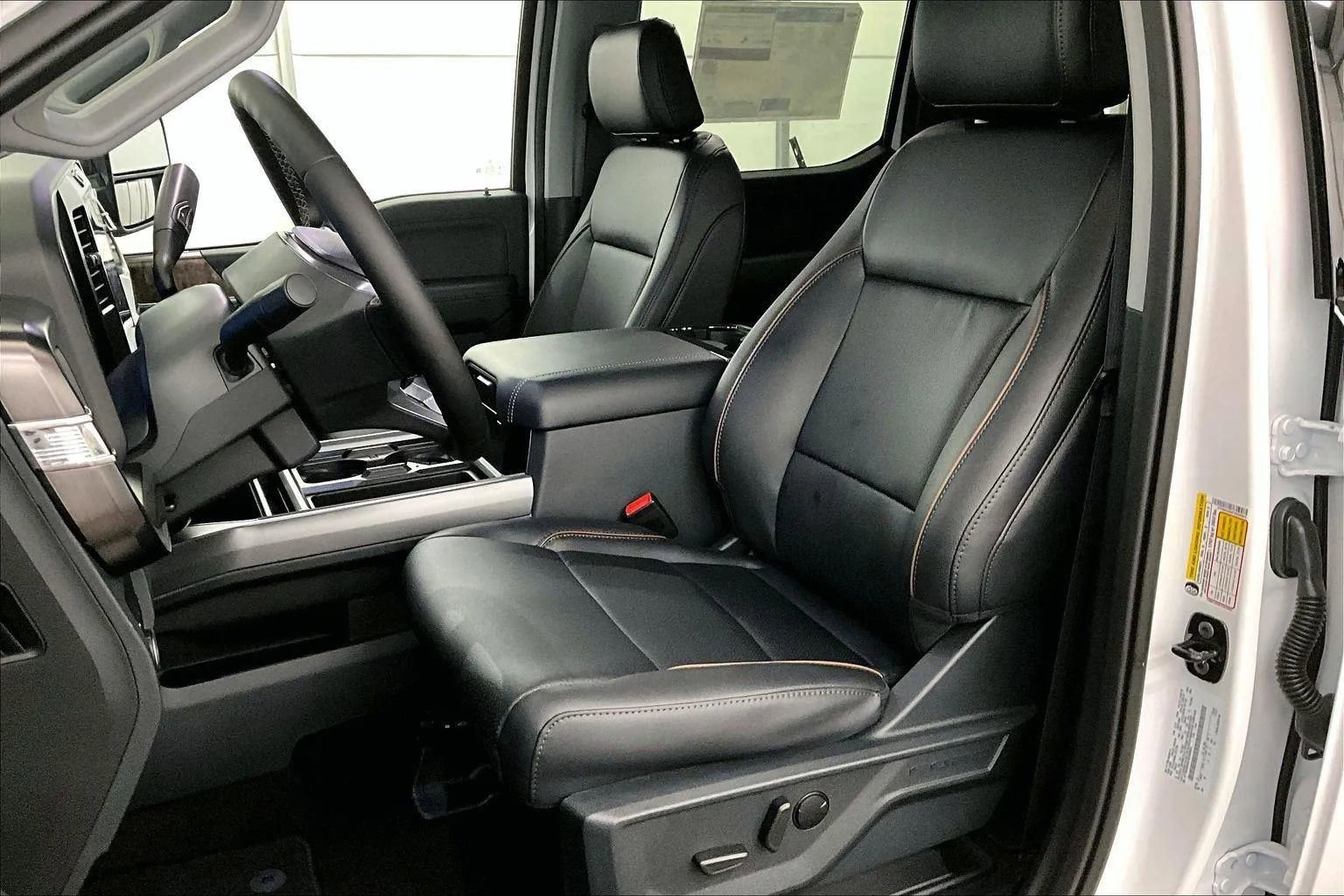 New 2026 Ford F250 Lariat image 24