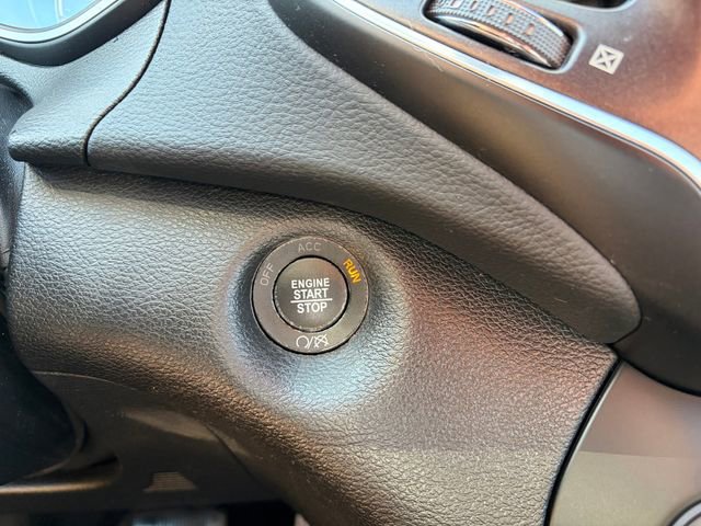 Used 2021 Jeep Cherokee Trailhawk AWD/4WD image 8