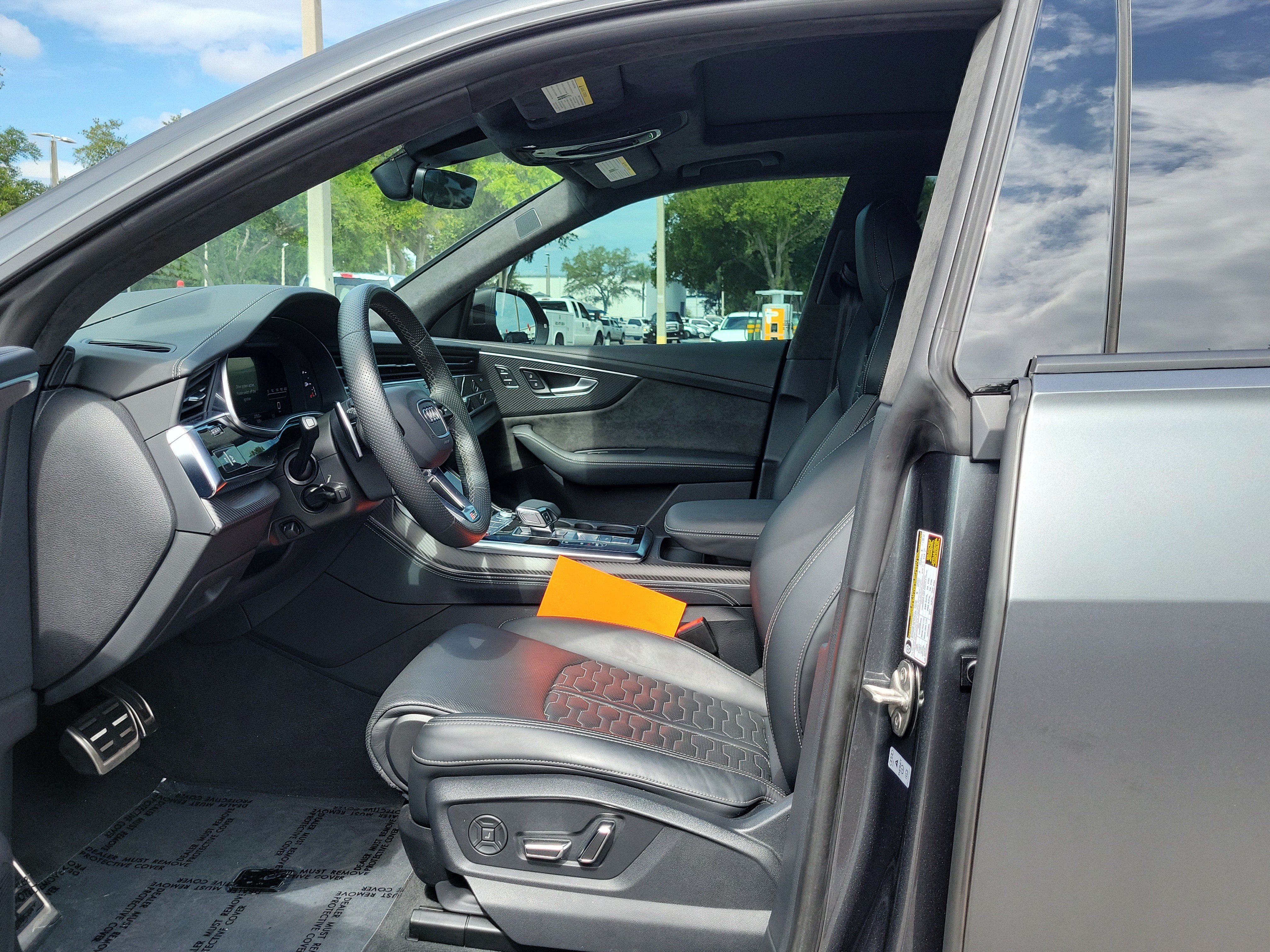Used 2022 Audi RS Q8 AWD/4WD image 20