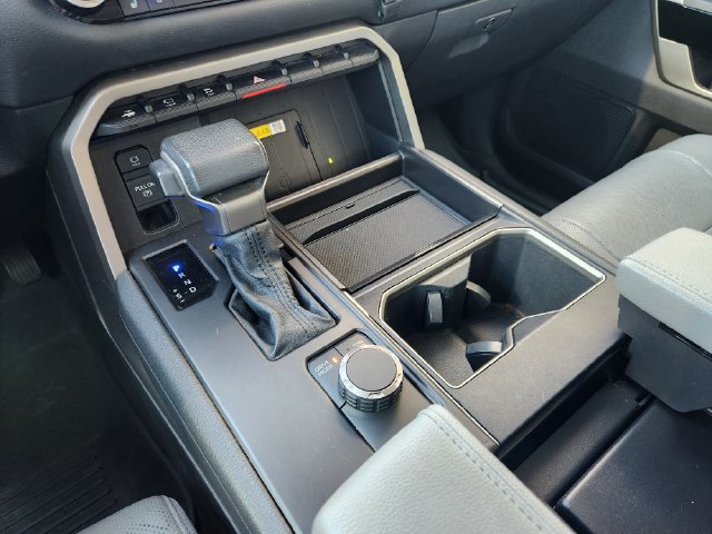 Used 2022 Toyota Tundra Limited RWD image 18