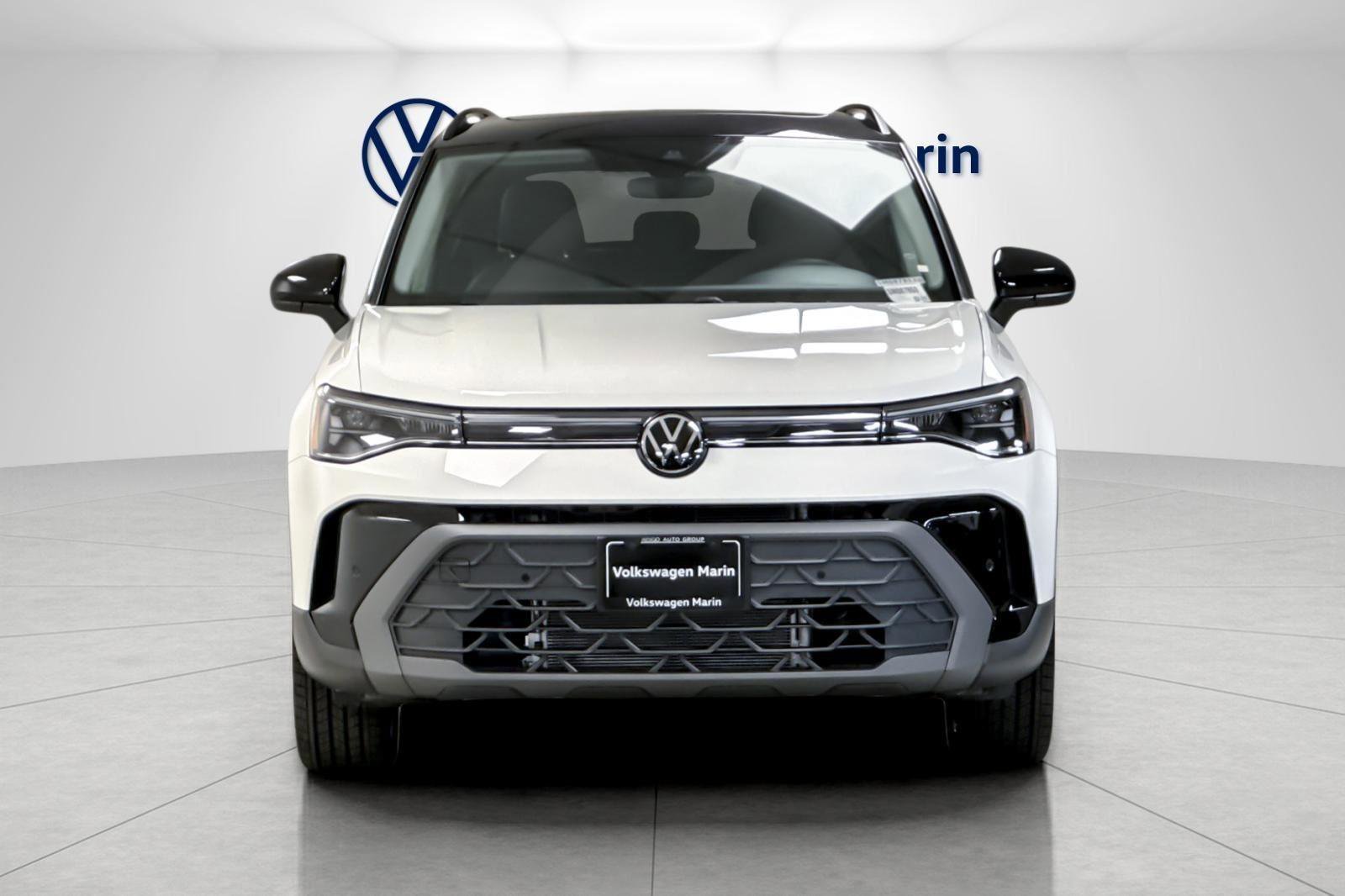 New 2025 Volkswagen Taos SE image 8