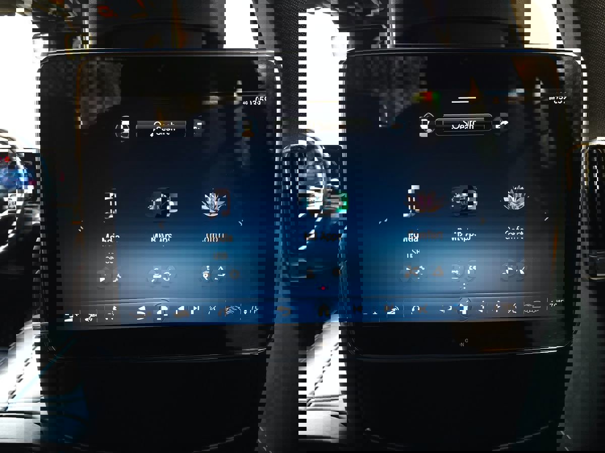 Used 2021 Mercedes-Benz S 580 4MATIC Sedan w/ Warmth & Comfort Package image 19