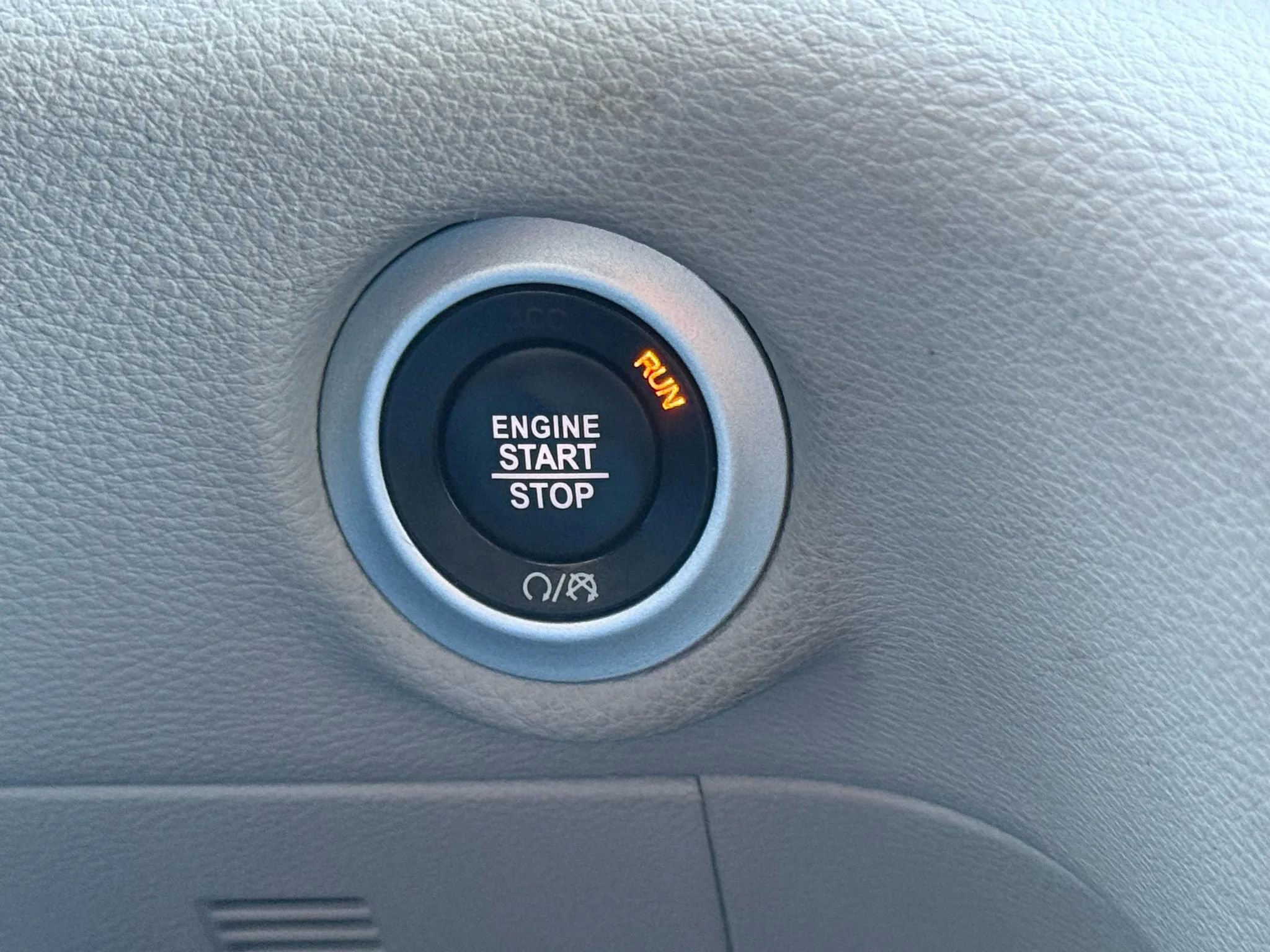 Used 2022 Chrysler Pacifica Touring-L image 47