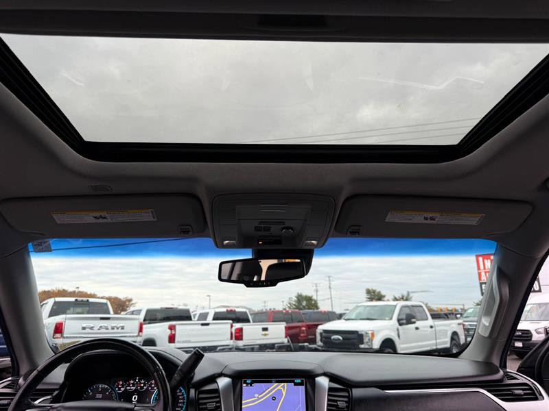 Used 2019 Chevrolet Suburban Premier image 29