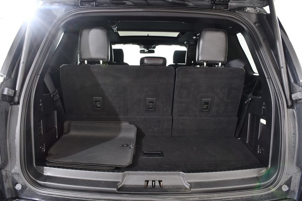 Used 2019 Ford Expedition Limited w/ Equipment Group 303A AWD/4WD image 21