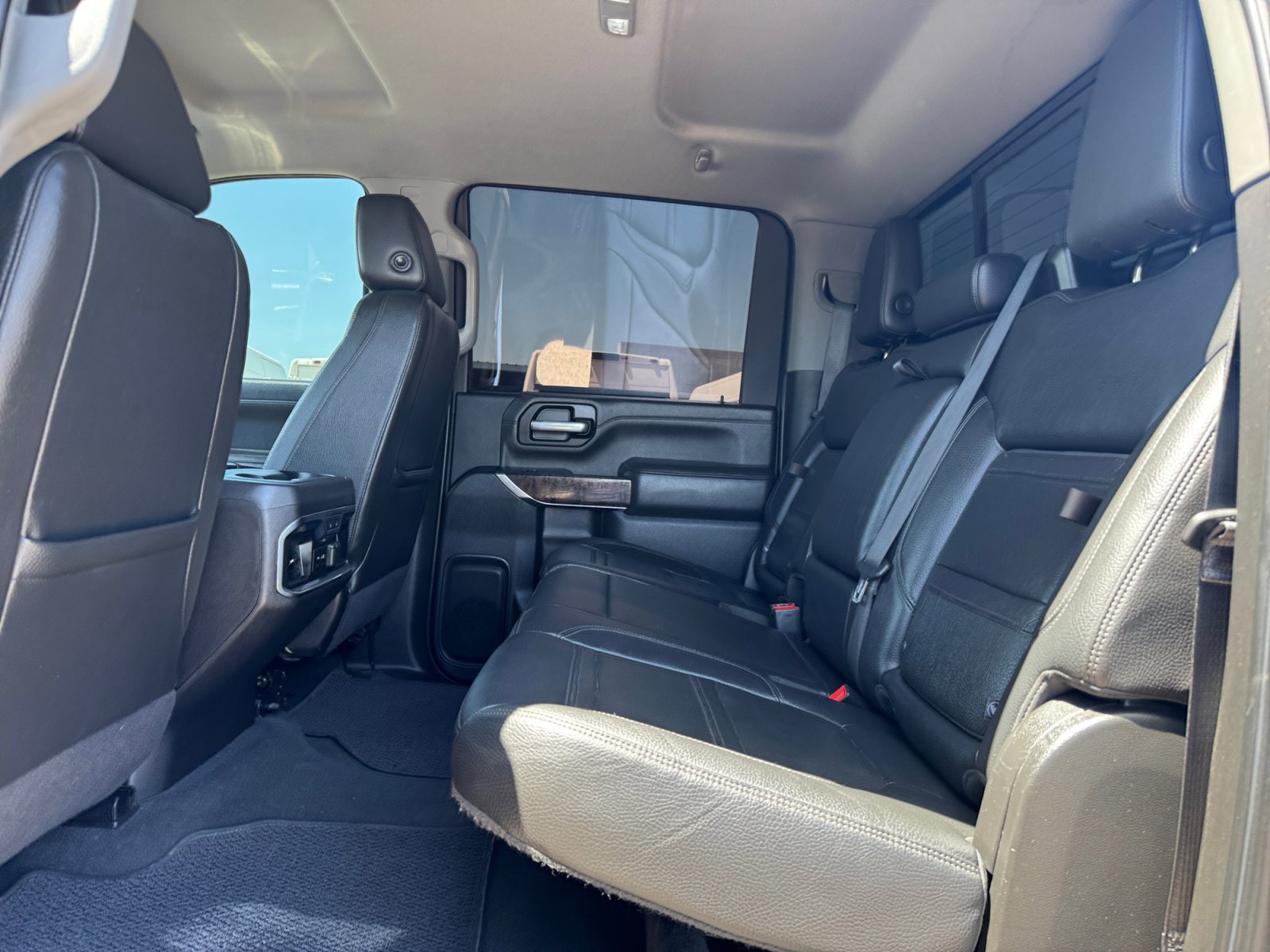 Used 2021 GMC Sierra 2500 Denali AWD/4WD image 16