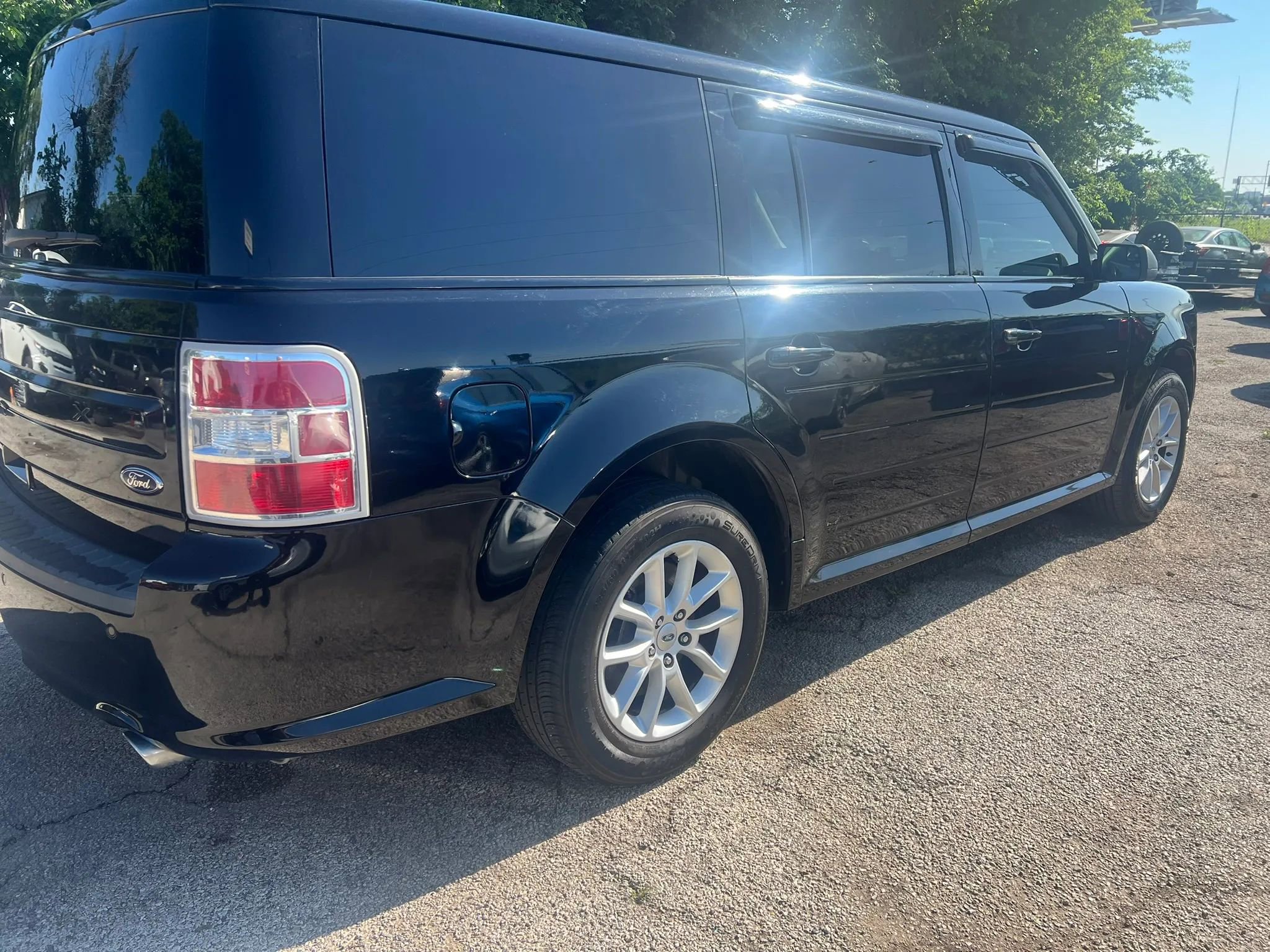 Used 2018 Ford Flex SE FWD image 6