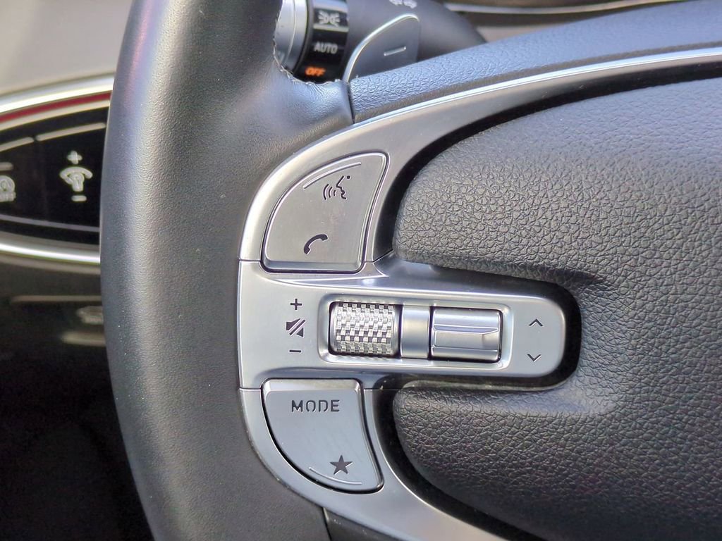 Used 2022 Genesis GV70 2.5T w/ Advanced Package image 26