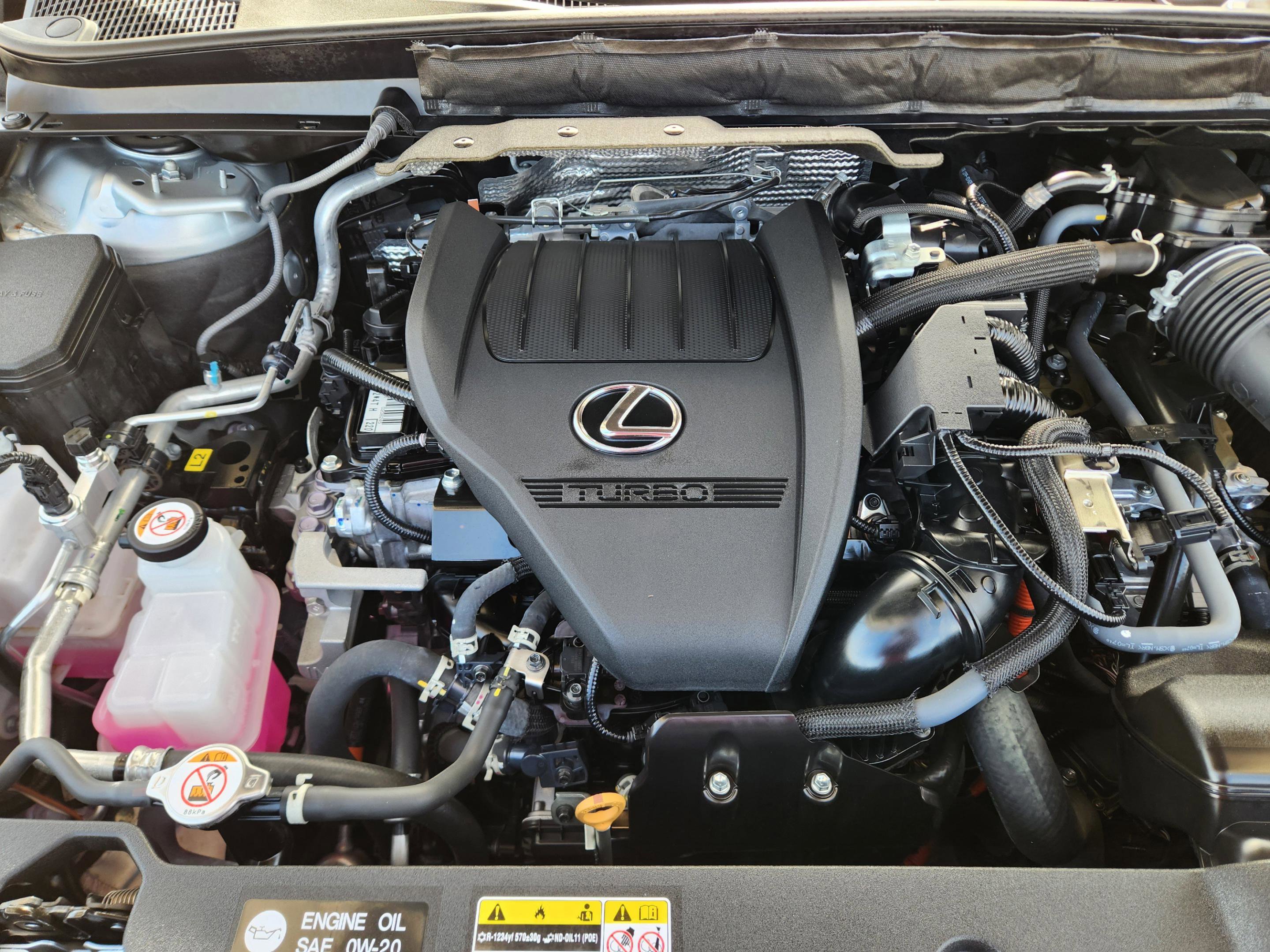 Certified 2024 Lexus RX 500h F Sport w/ Accessory Package (K3) image 31