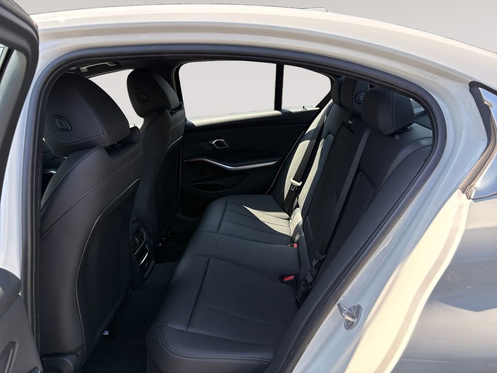 New 2026 BMW 330i xDrive Sedan AWD/4WD image 13